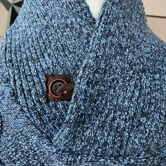 Men’s Portabella New York Sweater - Picture 2 of 5